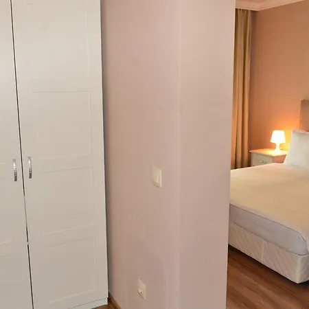 Fields 4* Гърмен