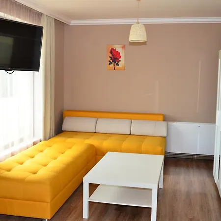 Guest house Fields Garmen