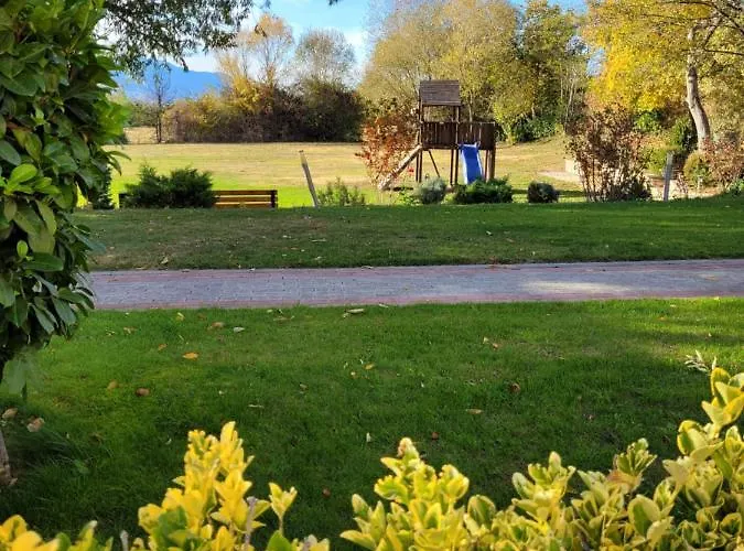 בית הארחה Fields