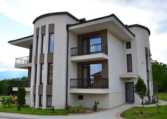 בית הארחה Fields 4*