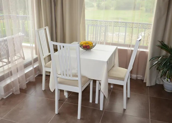 Fields בית הארחה