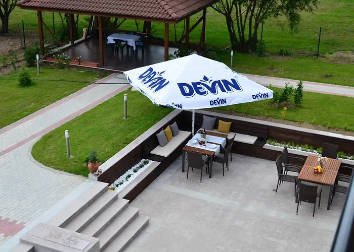 בית הארחה Fields 4*